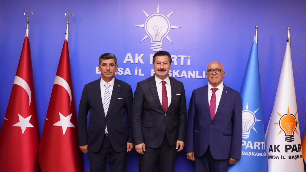 Yenişehir’de Iki Belediye Meclis Üyesi Ak Parti’ye Katıldı (4)