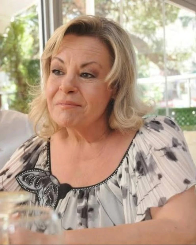 Zeynep Değirmencioğlu Kimdir, Kaç Yaşında, Nereli? Ayşecik Hangi Filmlerde Oynadı?Zeynep Degirmencioglu Kimdir H 33B655E6E3 9655 1 M.jpg
